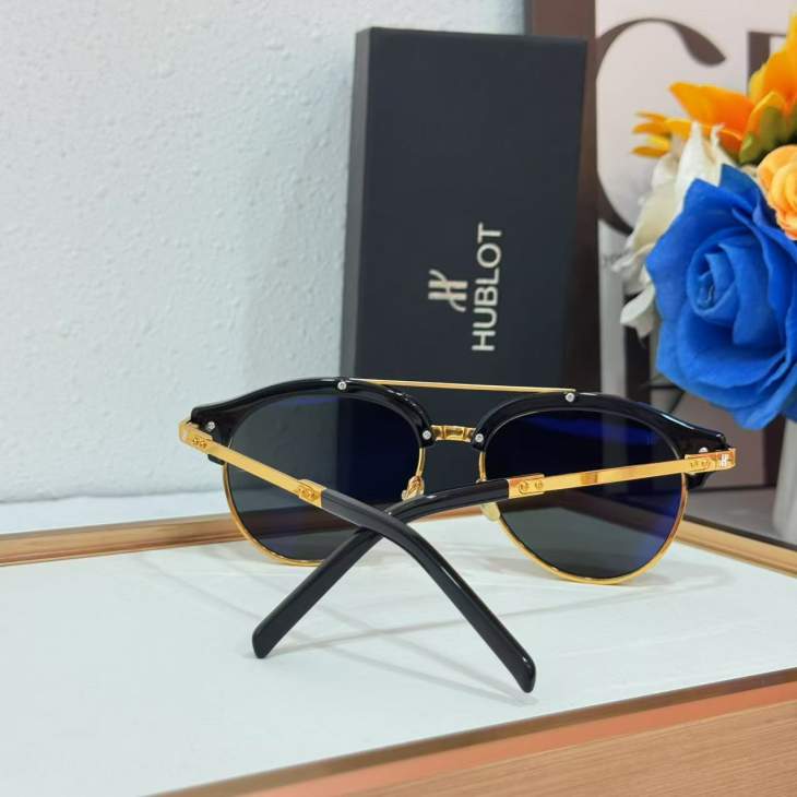 Picture of Hublot Sunglasses _SKUfw72123830fw